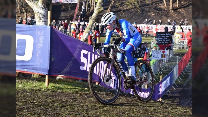 Česko slaví první medaili z MS. Bukovská vybojovala stříbro