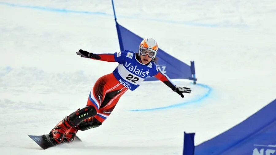 Den českého snowboardingu! Maděrová druhá na SP, Minárik vyhrál závod EP!