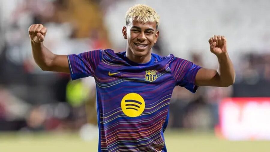 Lamine Yamal vstřelil 1. hattrick v kariéře! Barcelona porazila Villarreal