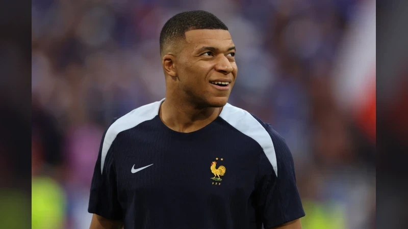 Mbappé se zranil po gólu. Francii bude chybět v dalších zápasech.